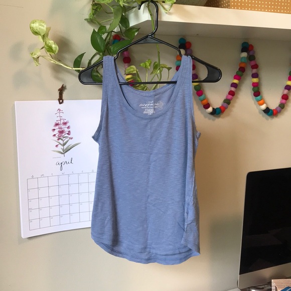 Blue tank top - Picture 1 of 2